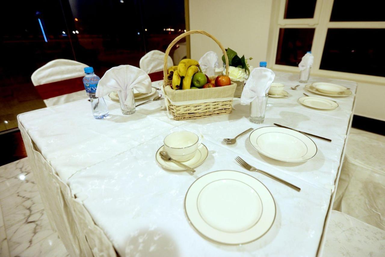 Golden Crown Hotel Alseeb Muscat Bagian luar foto